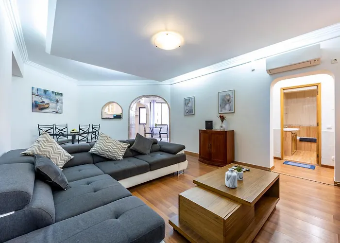 T2 Patio Da Rocha - 500m Da Appartement Portimão